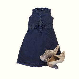 Sleeveless dark wash jean dress with front tie size XS
